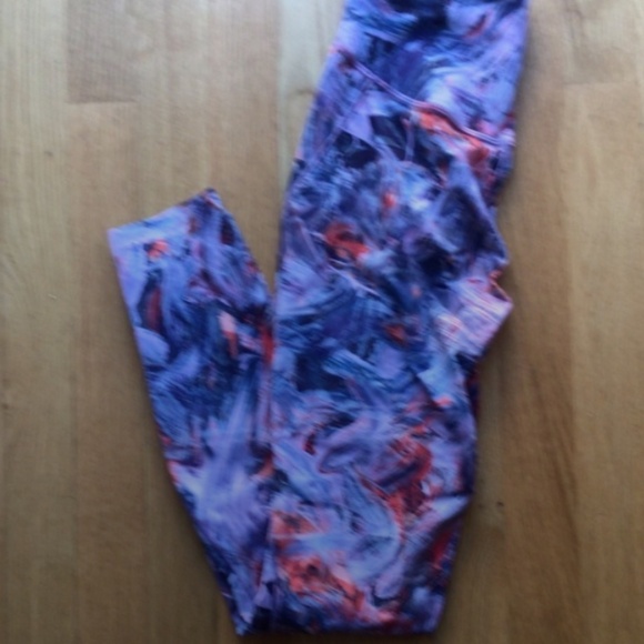 lululemon Fast &Free Leggings sz 4 28" in PUR - Picture 1 of 10